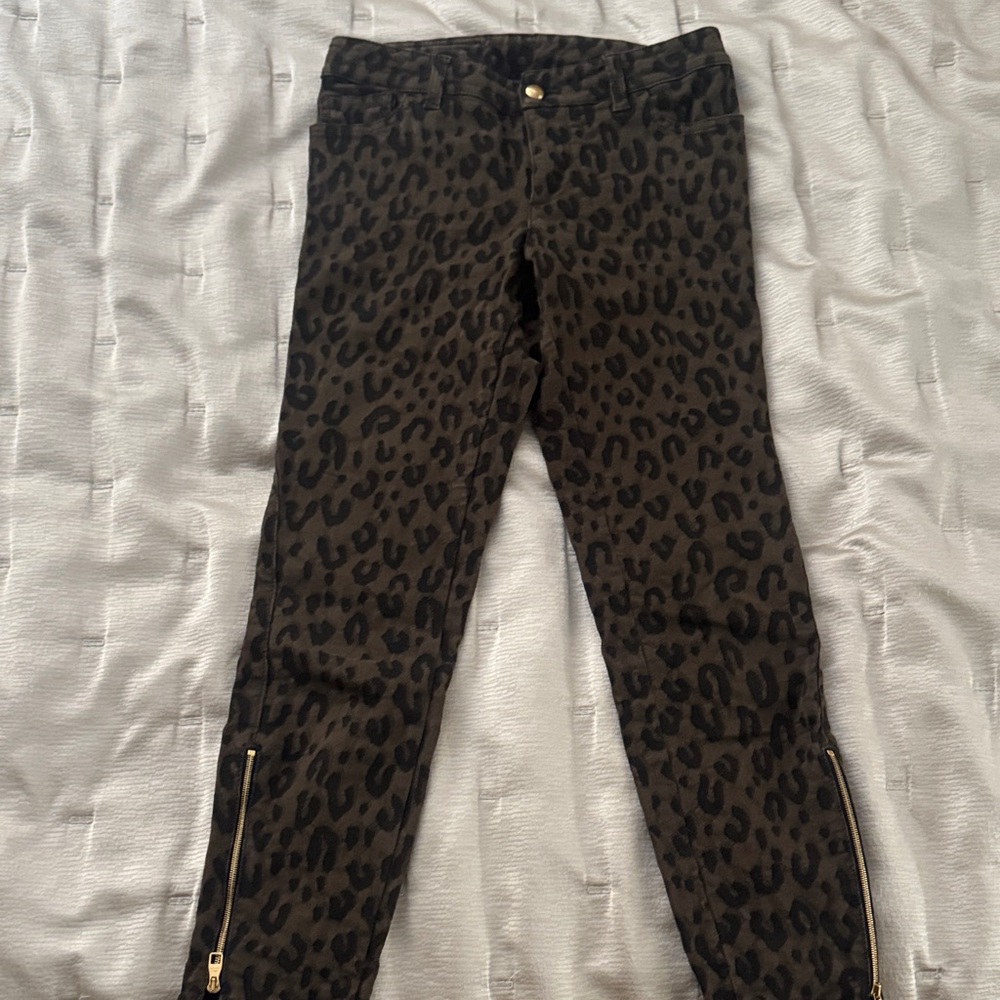Louis Vuitton Black and Brown Leopard Skinny Jeans